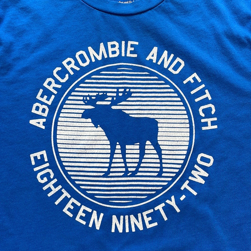 SOLD - Boys Abercrombie Kids Graphic T-shirt tshirt - Picture 2 of 4